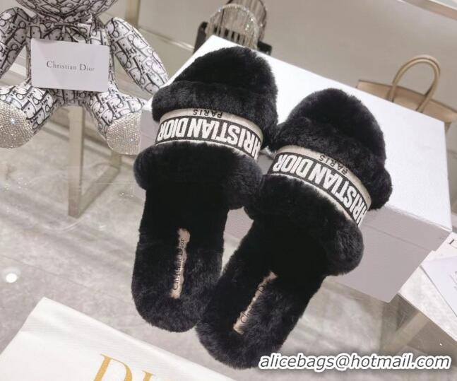 Best Product Dior Chez Moi Slide Sandals in Embroidered Cotton and White Shearling Black 080960