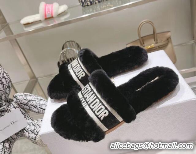 Best Product Dior Chez Moi Slide Sandals in Embroidered Cotton and White Shearling Black 080960