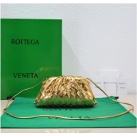 Good Taste Bottega Veneta Mini intrecciato leather clutch with strap 585852 gold