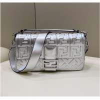 Promotional Fendi Baguette Large leather bag 8BR771A silver