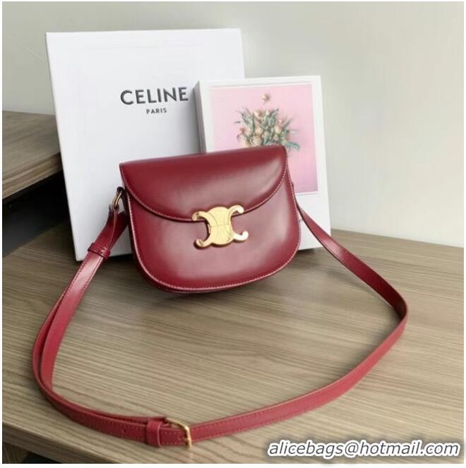 Trendy Design Celine TEEN BESACE TRIOMPHE IN SHINY CALFSKIN 110413 CARMIN