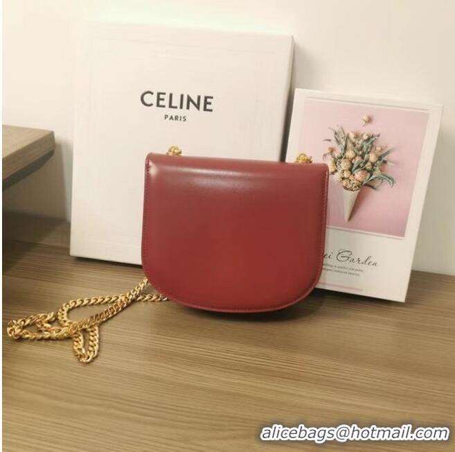 Good Quality Celine TEEN CHAIN BESACE TRIOMPHE IN SHINY CALFSKIN 110973 CARMIN