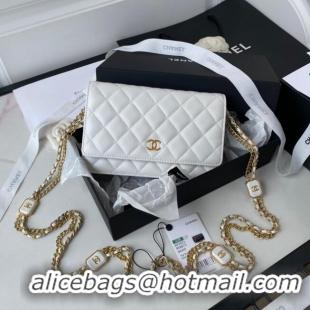 Inexpensive CHANEL WALLET ON CHAIN Lambskin & Gold-Tone Metal AP2923 white