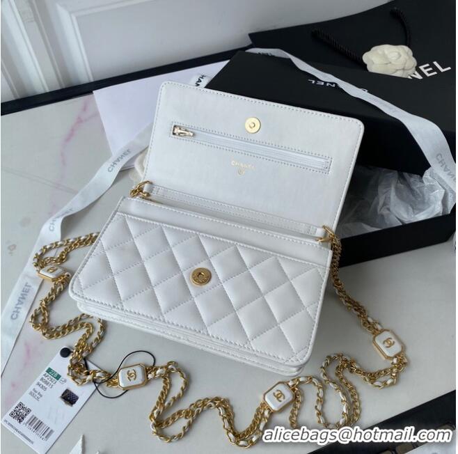 Inexpensive CHANEL WALLET ON CHAIN Lambskin & Gold-Tone Metal AP2923 white