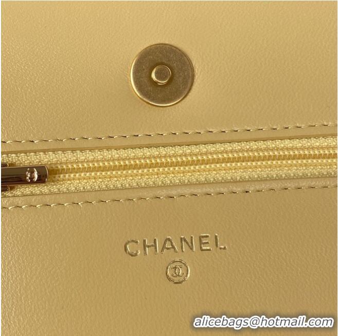 Top Quality CHANEL WALLET ON CHAIN Lambskin & Gold-Tone Metal AP2923 light yellow