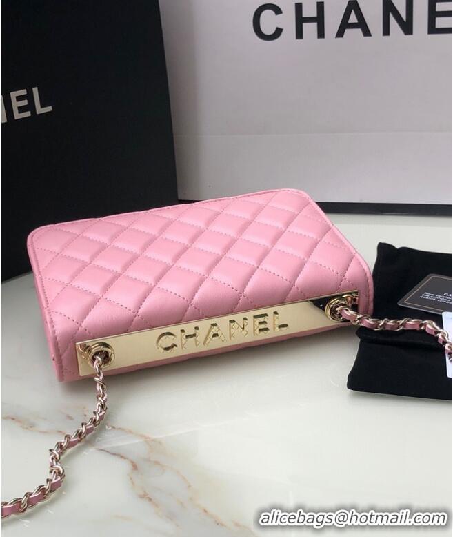 Good Taste CHANEL WALLET ON CHAIN Lambskin & light Gold-Tone Metal 80892 pink