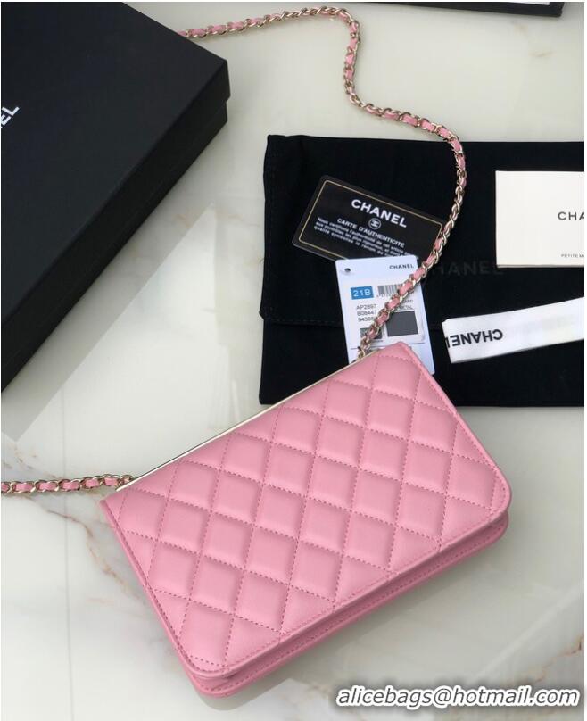 Good Taste CHANEL WALLET ON CHAIN Lambskin & light Gold-Tone Metal 80892 pink