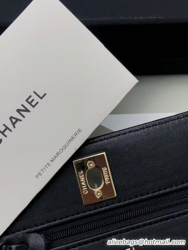 Reasonable Price CHANEL WALLET ON CHAIN Lambskin & light Gold-Tone Metal 80892 black