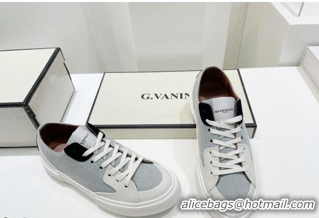 Sumptuous Givenchy GIV Canvas Sneakers Grey 072180