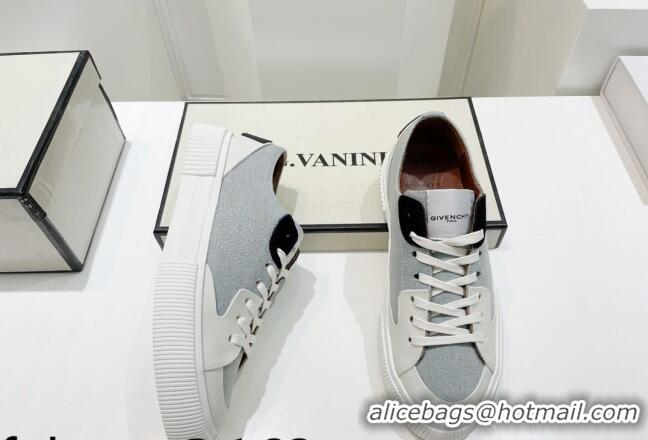 Sumptuous Givenchy GIV Canvas Sneakers Grey 072180