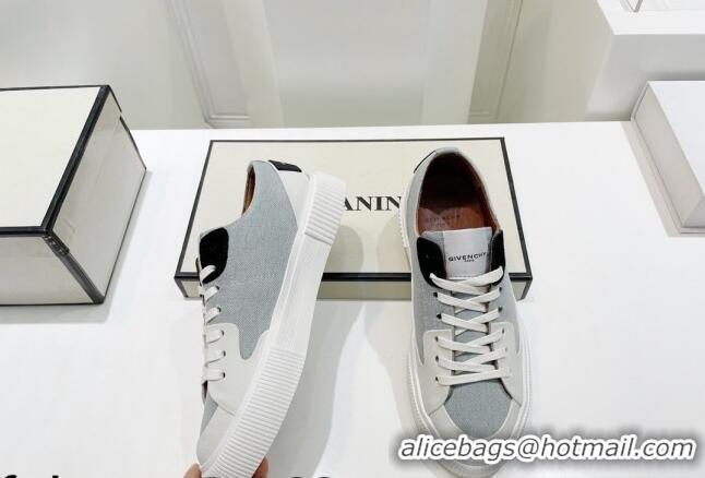 Sumptuous Givenchy GIV Canvas Sneakers Grey 072180