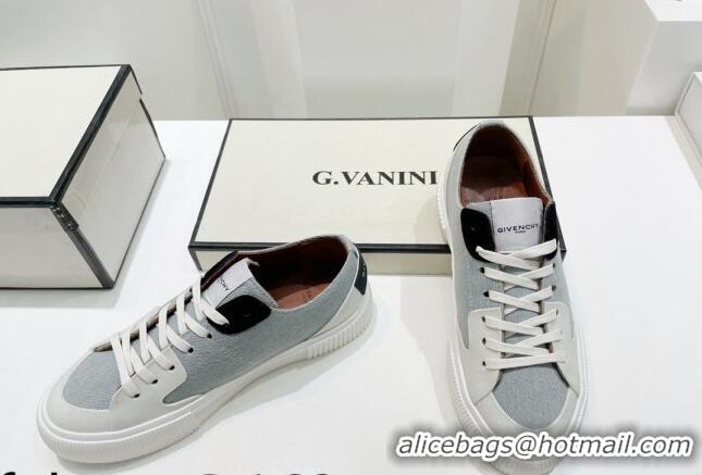 Sumptuous Givenchy GIV Canvas Sneakers Grey 072180