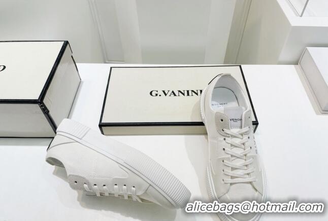 Good Looking Givenchy GIV Canvas Sneakers White 2072182