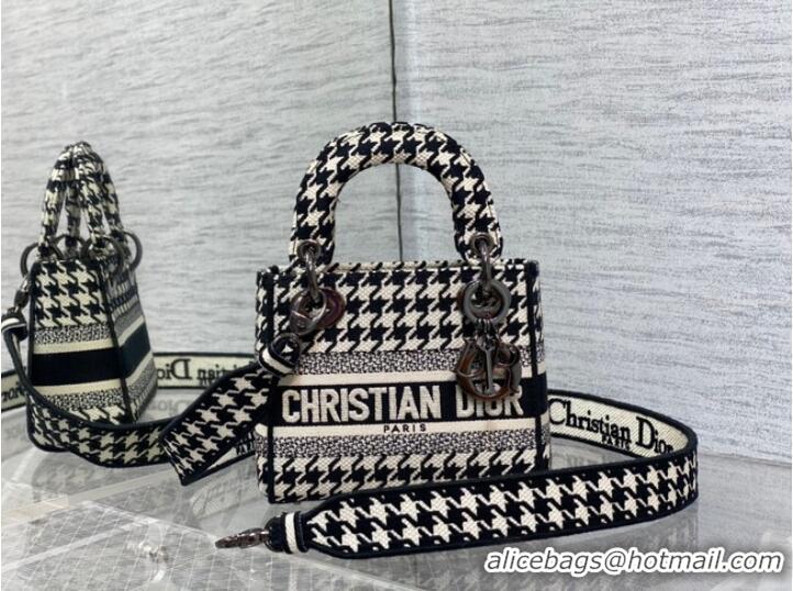 Reasonable Price DIOR MINI LADY D-LITE BAG Black and White Houndstooth Embroidery M0500BZ