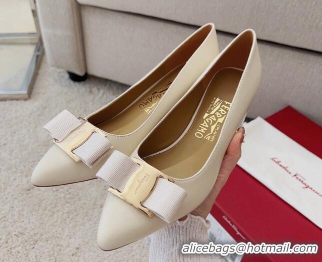 Best Grade Salvatore Ferragamo Alice Vara Bow Point Pumps 5.5cm White 101172