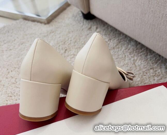 Best Grade Salvatore Ferragamo Alice Vara Bow Point Pumps 5.5cm White 101172