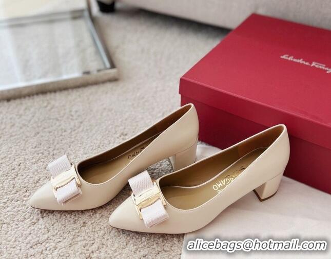 Best Grade Salvatore Ferragamo Alice Vara Bow Point Pumps 5.5cm White 101172