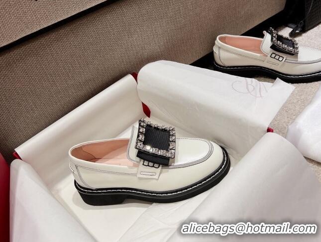 Pretty Style Roger Vivier Viv' Rangers Crystal Buckle Loafers in Calf Leather White/Black 2082712