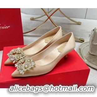 Luxury Discount Roger Vivier RV Bouquet Crystal Pearl Buckle Pumps in Silk 4.5cm Nude 101147