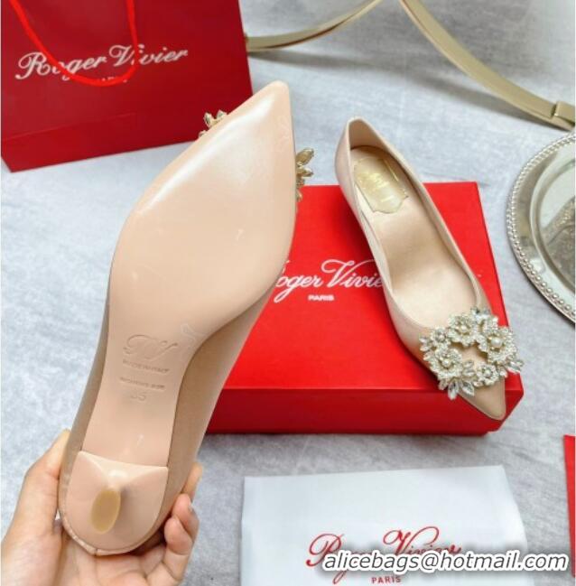 Luxury Discount Roger Vivier RV Bouquet Crystal Pearl Buckle Pumps in Silk 4.5cm Nude 101147