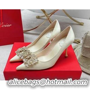 Best Price Roger Vivier RV Bouquet Crystal Pearl Buckle Pumps in Silk 8.5cm White 101145