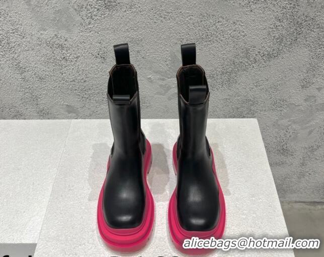 Low Cost Bottega Veneta Tire Calfskin Short Chelsea Boot Black/Pink 072112