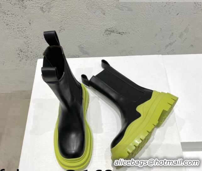 Unique Style Bottega Veneta Tire Calfskin Short Chelsea Boot Black/Kiwi Green 072120