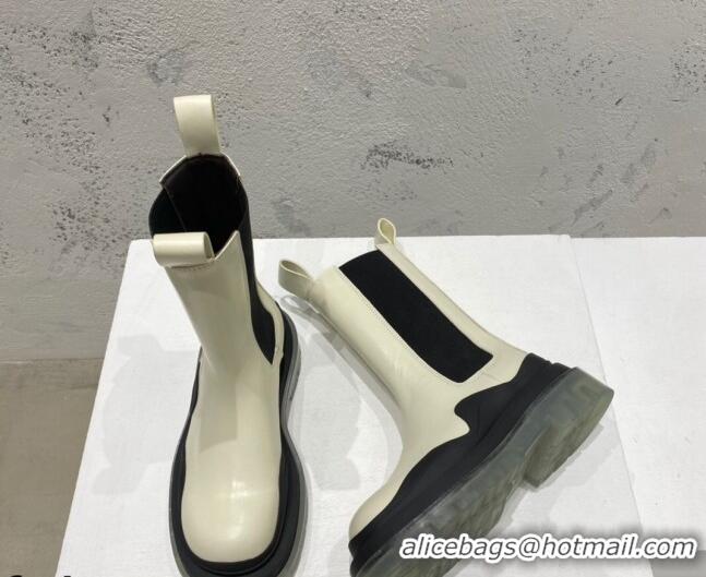 Stylish Bottega Veneta Tire Calfskin Short Chelsea Boot White/Black/Grey 072124