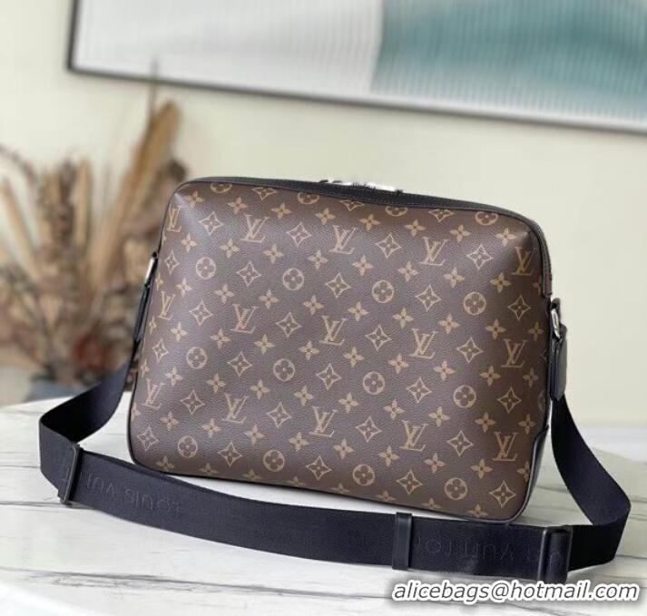 Spot Bulk Louis Vuitton TRIO MESSENGER M40387