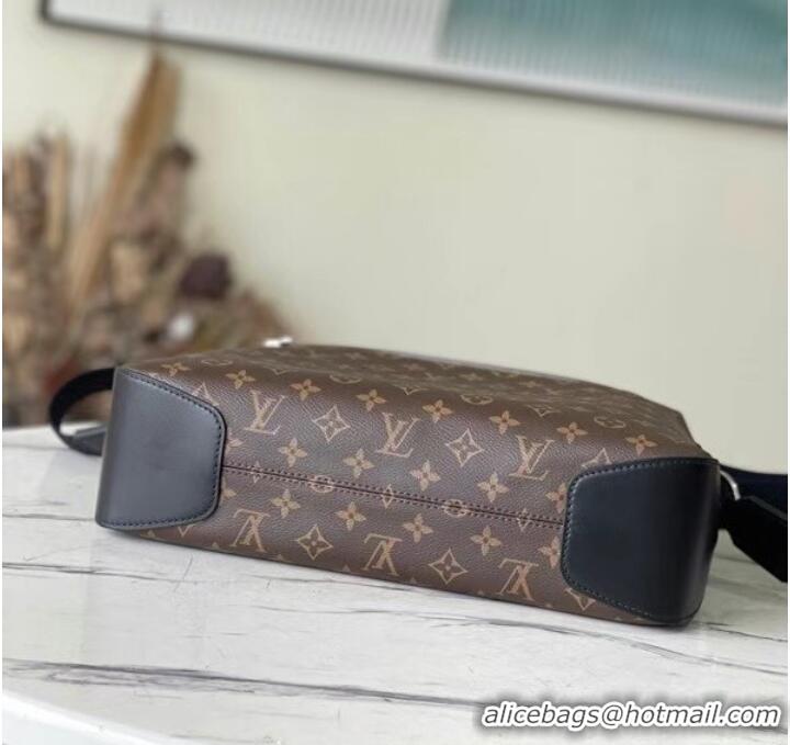 Spot Bulk Louis Vuitton TRIO MESSENGER M40387