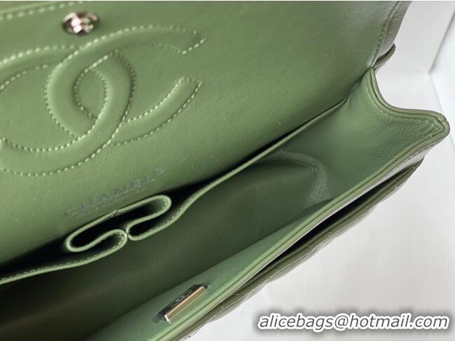 Well Crafted Chanel Quilted Lambskin Classic Medium Flap Bag A01112 Green/Silver 2022