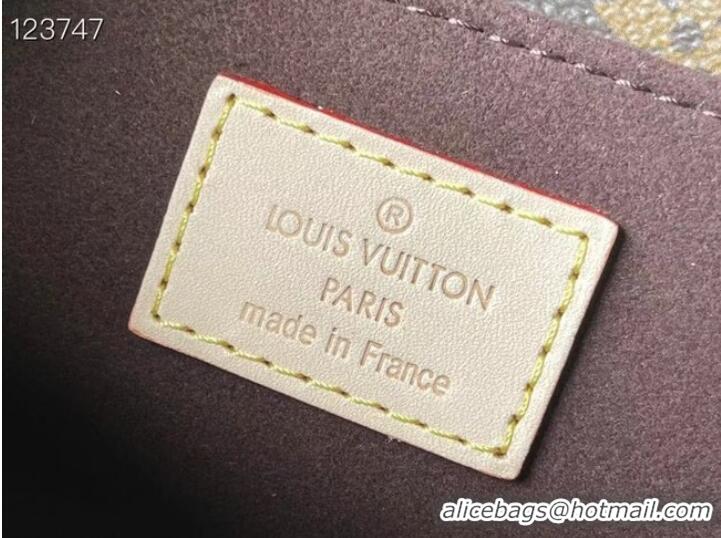 Traditional Specials Louis Vuitton POCHETTE METIS EAST WEST M46279