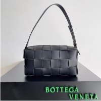 Trendy Design Bottega Veneta Brick Cassette 709360 black