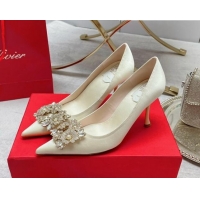 Best Price Roger Vivier RV Bouquet Crystal Pearl Buckle Pumps in Silk 8.5cm White 101145