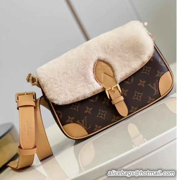 New Style Louis Vuitton Monogram Canvas DIANE M46317