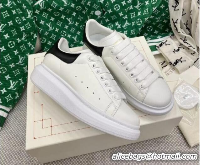 Discount Alexander McQueen Oversized Sneakers in Silky Calfskin White/Black 072343