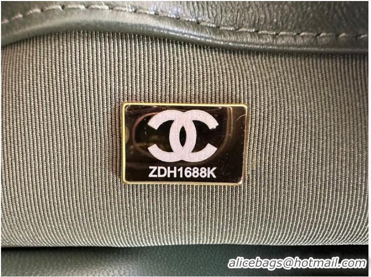 Promotional CHANEL FLAP BAG Lambskin & Gold-Tone Metal AS3393 green