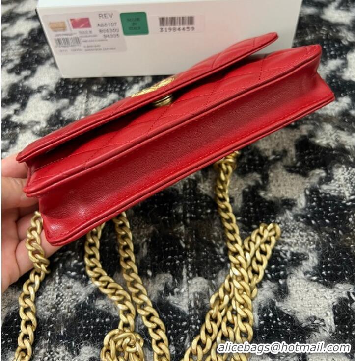 Famous Brand Chanel WALLET ON CHAIN Lambskin & Gold-Tone Metal 68107 red