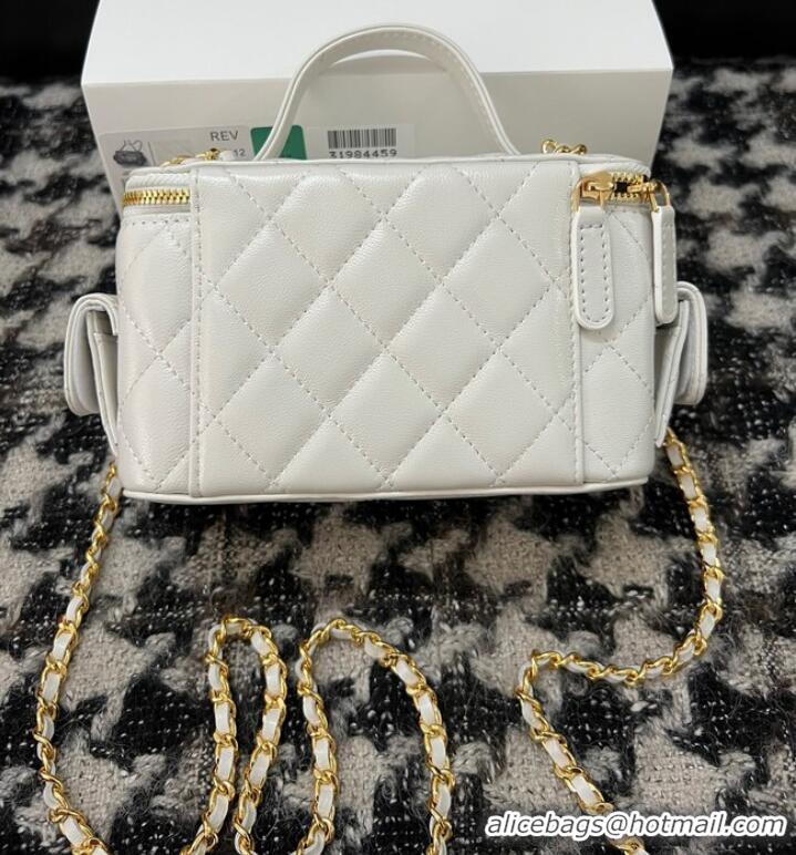 Top Grade CHANEL VANITY WITH CHAIN 68112 white