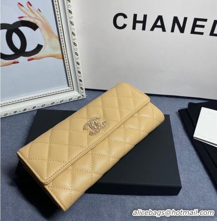 Famous Brand Chanel Calfskin Leather & Gold-Tone Metal AP2740 beige