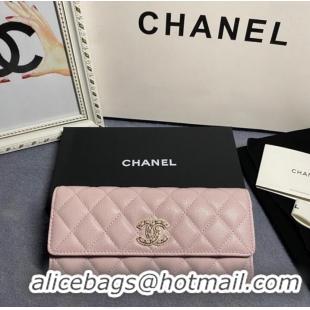 Famous Brand Chanel Calfskin Leather & Gold-Tone Metal AP2740 pink