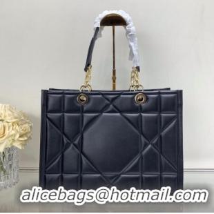 Promotional MEDIUM DIOR ESSENTIAL TOTE BAG Calfskin M8721 BLACK