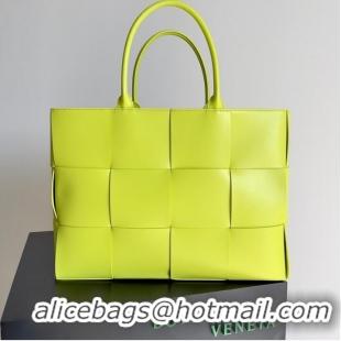 Wholesale Bottega Veneta ARCO TOTE Large intrecciato grained leather tote bag 652868 yellow