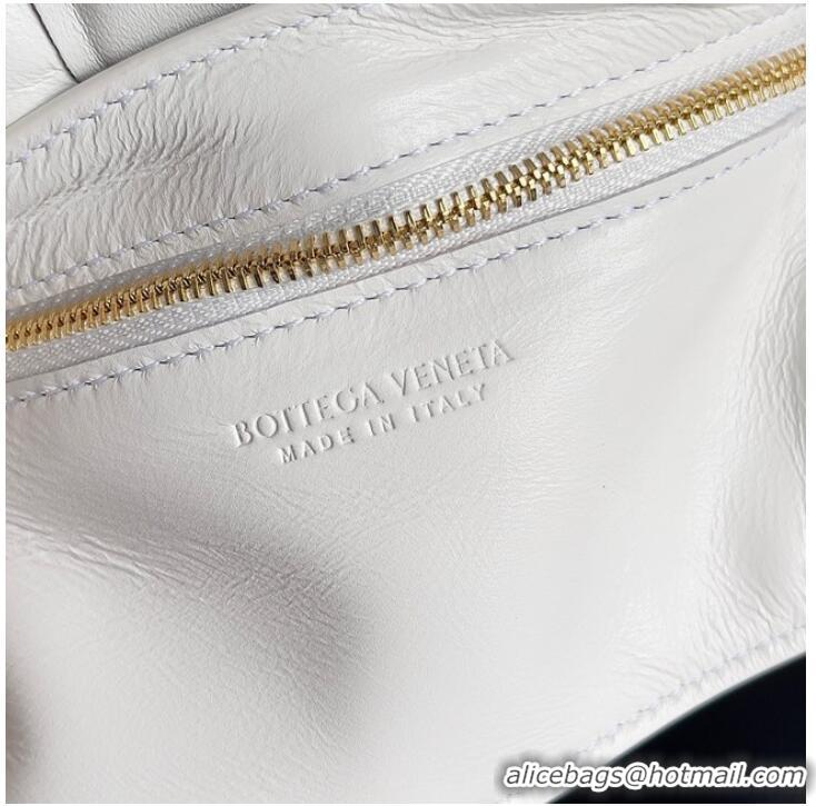 Spot Bulk Bottega Veneta Small Padded Cassette 717506 white