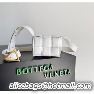 Top Quality Bottega Veneta Candy Padded Cassette 716648 white