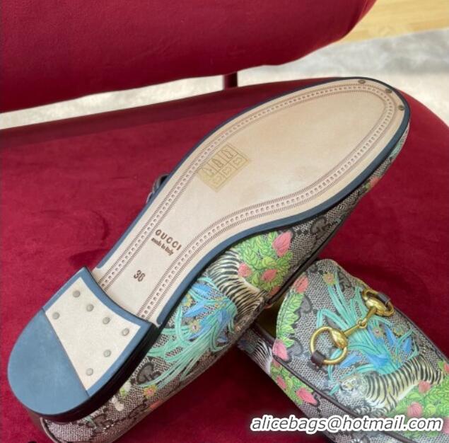 Pretty Style Gucci Jordaan Tiger GG Canvas Loafers 081326