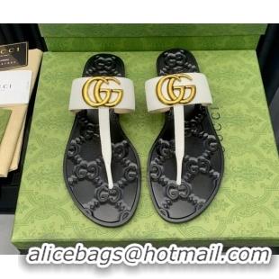 Sumptuous Gucci Leather Flat Thong Sandals with GG White 091238