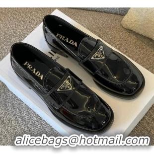 Grade Quality Prada Patent Leather Loafers Black 0822051