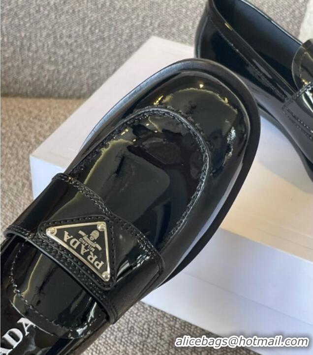 Grade Quality Prada Patent Leather Loafers Black 0822051