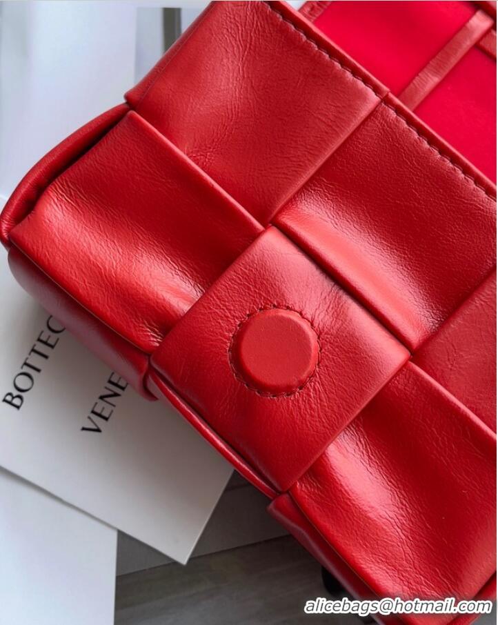 Classic Grade Bottega Veneta Candy Cassette A666688 red